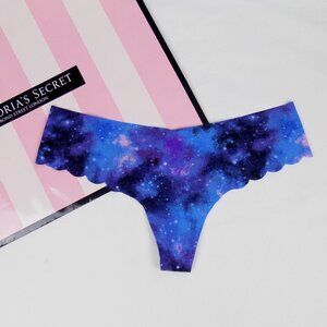 nwt VS PINK no show scallop thong celestial stars